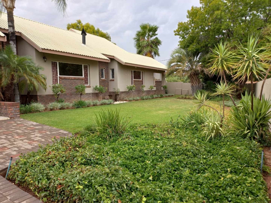 3 Bedroom Property for Sale in Keidebees Northern Cape